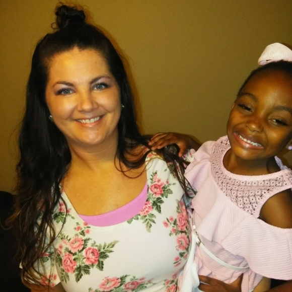 Meet your Posher, Sasha - Picture 5 of 6